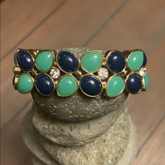 Banana Republic Jewelry - Banana Republic Summer Blues Stretch Bracelet.